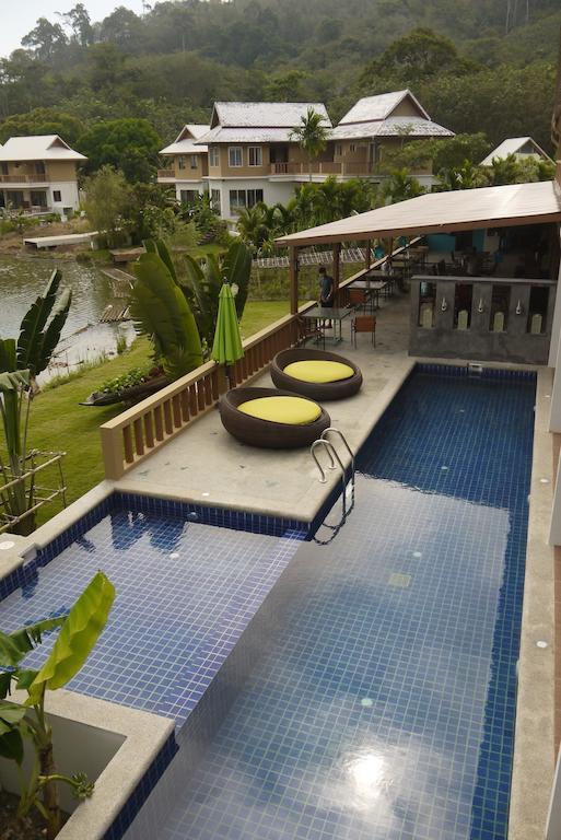 Casa Sakoo Resort 奈通海滩 客房 照片