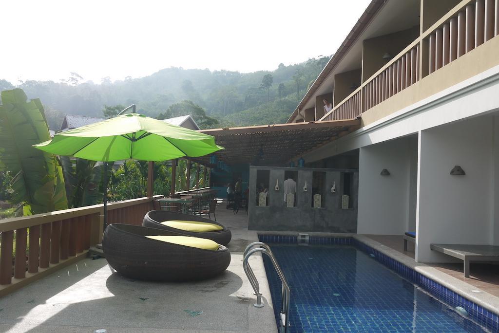 Casa Sakoo Resort 奈通海滩 客房 照片