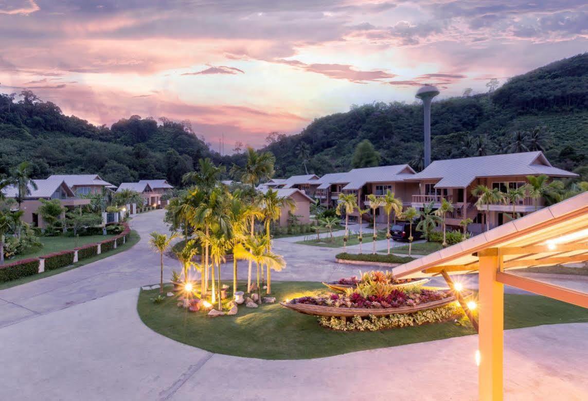 Casa Sakoo Resort 奈通海滩 外观 照片